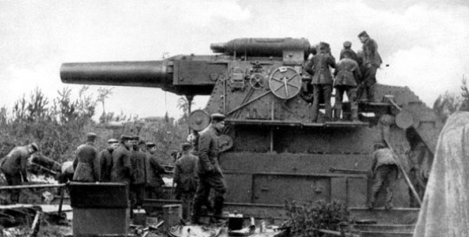 Big Bertha, 7 August 1914 before shelling Liège (Kriegs-Bild- und Filmam photo via Wikimedia). {PD-Canada}. The ECB mobilized its big gun — Super Mario — last week in the escalating currency war among G20 countries.