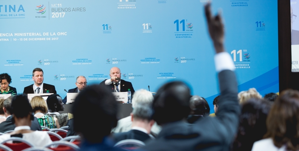 Panelists answer questions at a press conference on women and trade during the eleventh WTO ministerial conference. (WTO/ Cuika Foto)