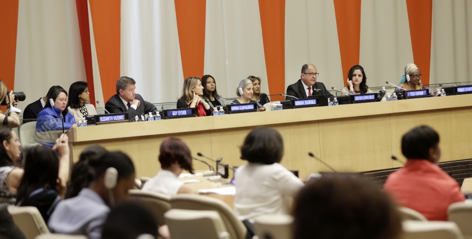 WEConnect International joins the High-Level Panel for Women’s Economic Empowerment in presenting its first report to the UN Secretary-General (UN Women/Ryan Brown)