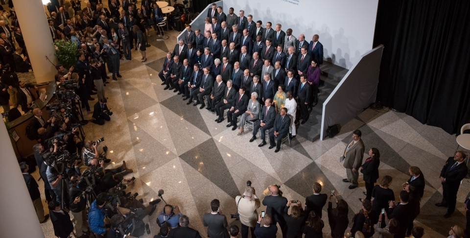 G20 Finance Ministers and Central Bank Governors pose for a formal family photo during the 2017 IMF/World Bank Annual Meetings. (IMF Photo/Ryan Rayburn)