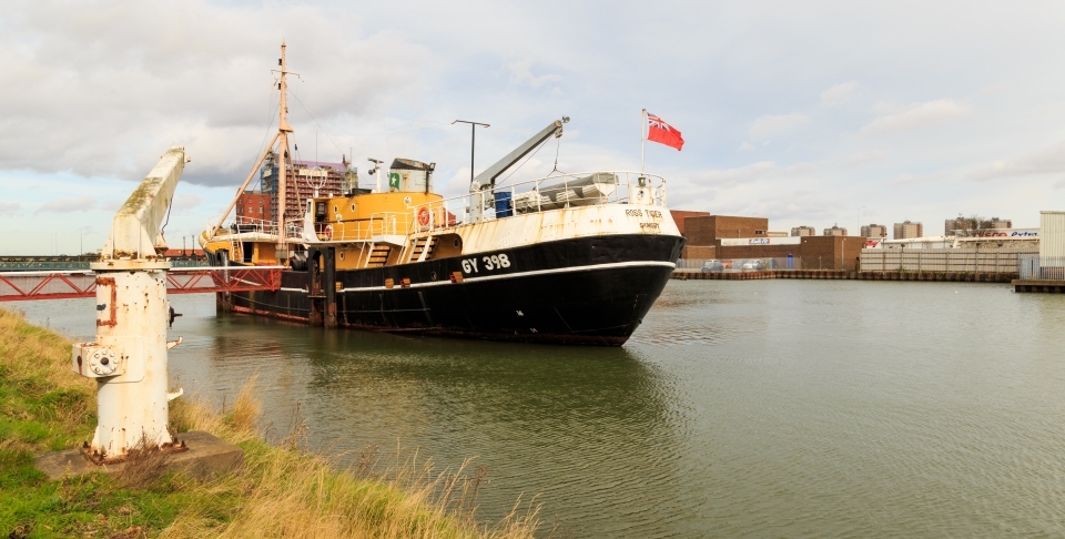 A side-winder fishing trawler at the Alexandra Dock in Grimsby, North Lincolnshire, England. (Shutterstock)