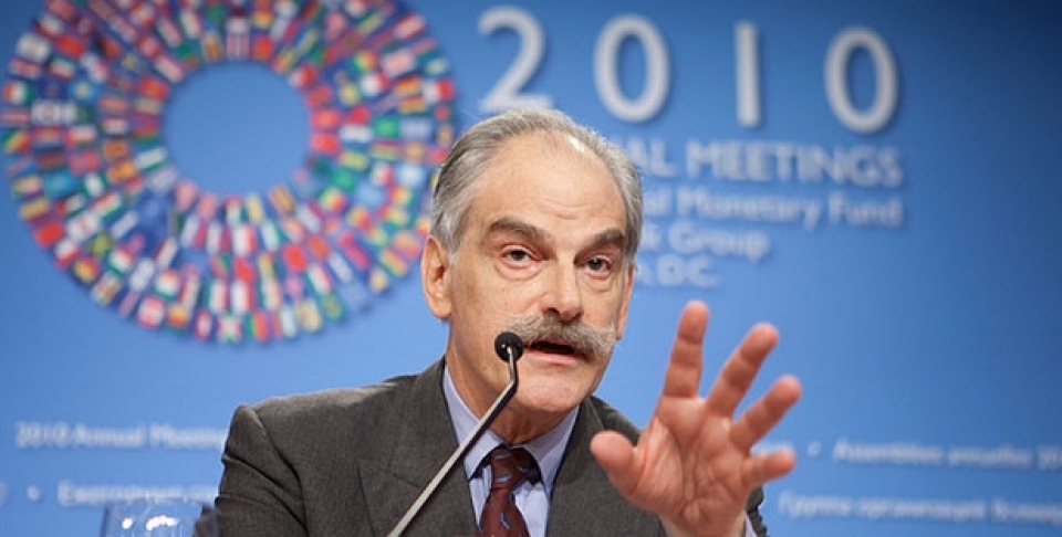 John Lipsky answers questions during his press conference October 7, 2010 at the IMF Headquarters in Washington, DC. (IMF Photograph/Stephen Jaffe)