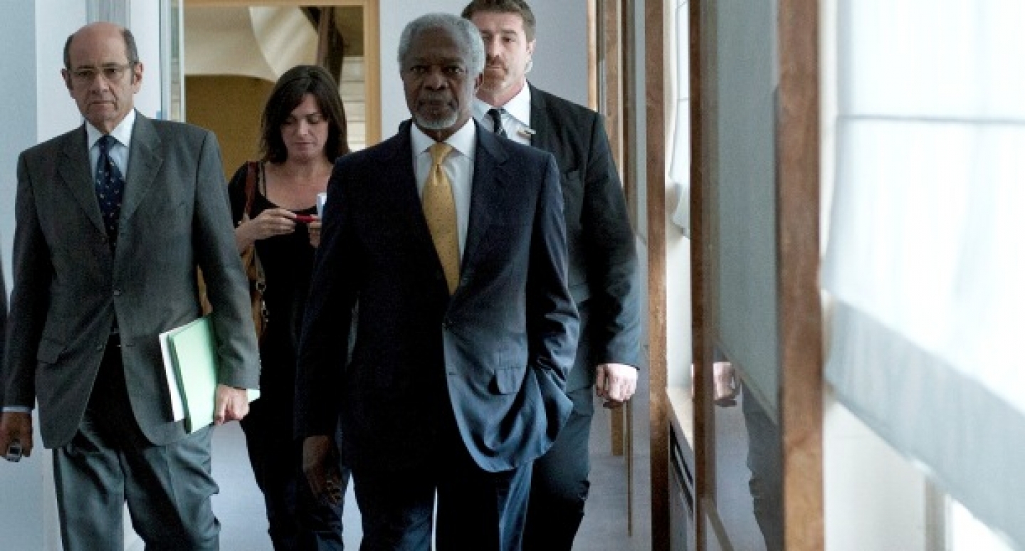 Kofi Annan, Joint Special Envoy of the United Nations and the League of Arab States for Syria, on his way to a press conference about the UN Supervision Mission in Syria, July 11, 2012. (UN Photo/Jean-Marc Ferré)