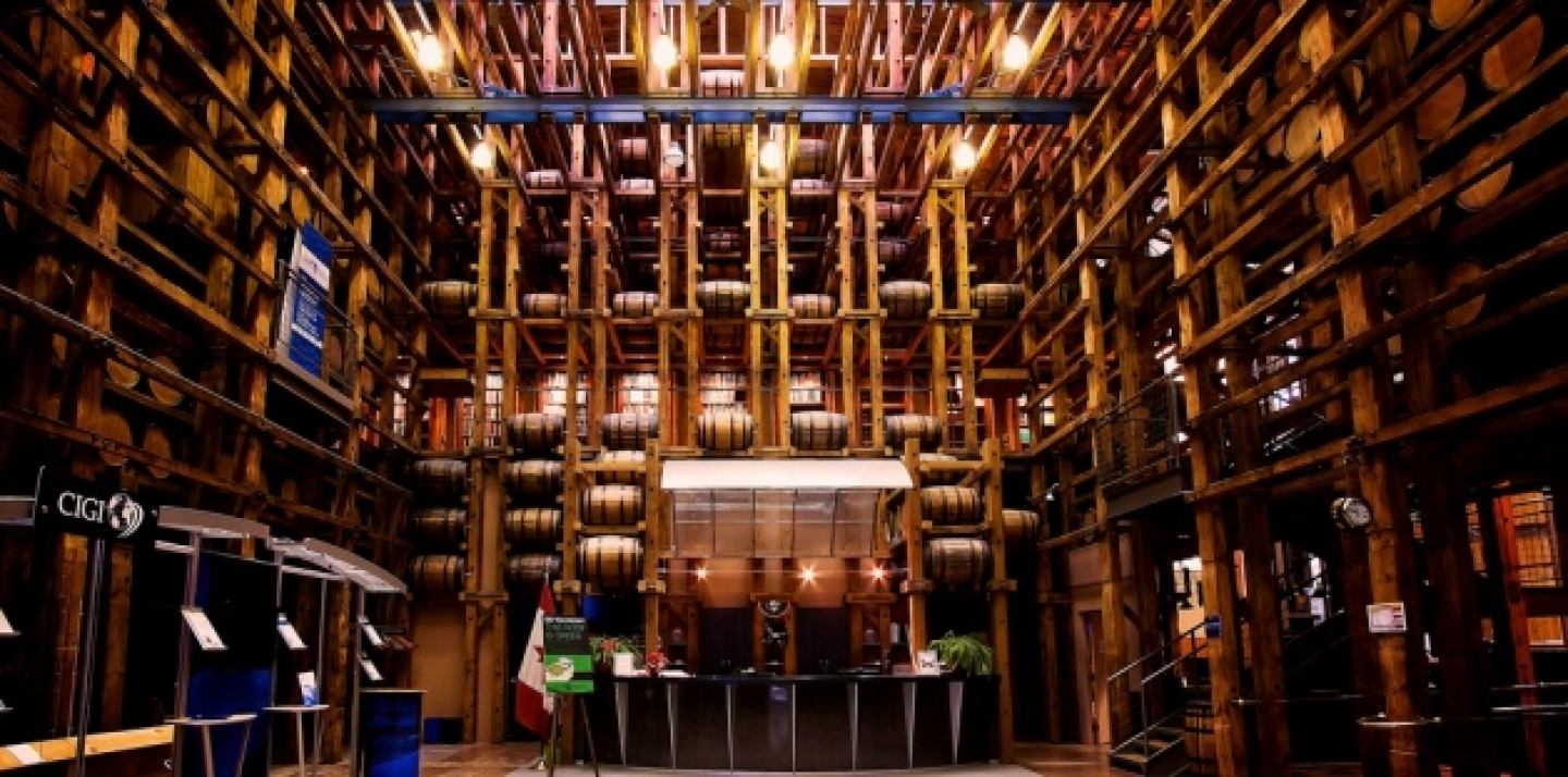 The interior of the CIGI lobby. (Joel Campbell/CIGI Photo)