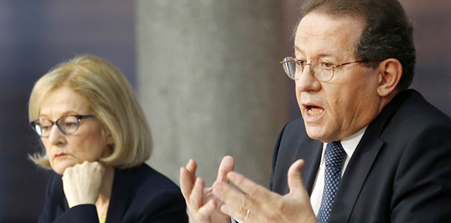 Vice-President of the ECB, Vítor Constancio and Chair of the Supervisory Board of the SSM, Daniele Nouy attend a news conference to announce the results of a stress test. (AP Photo/Michael Probst)