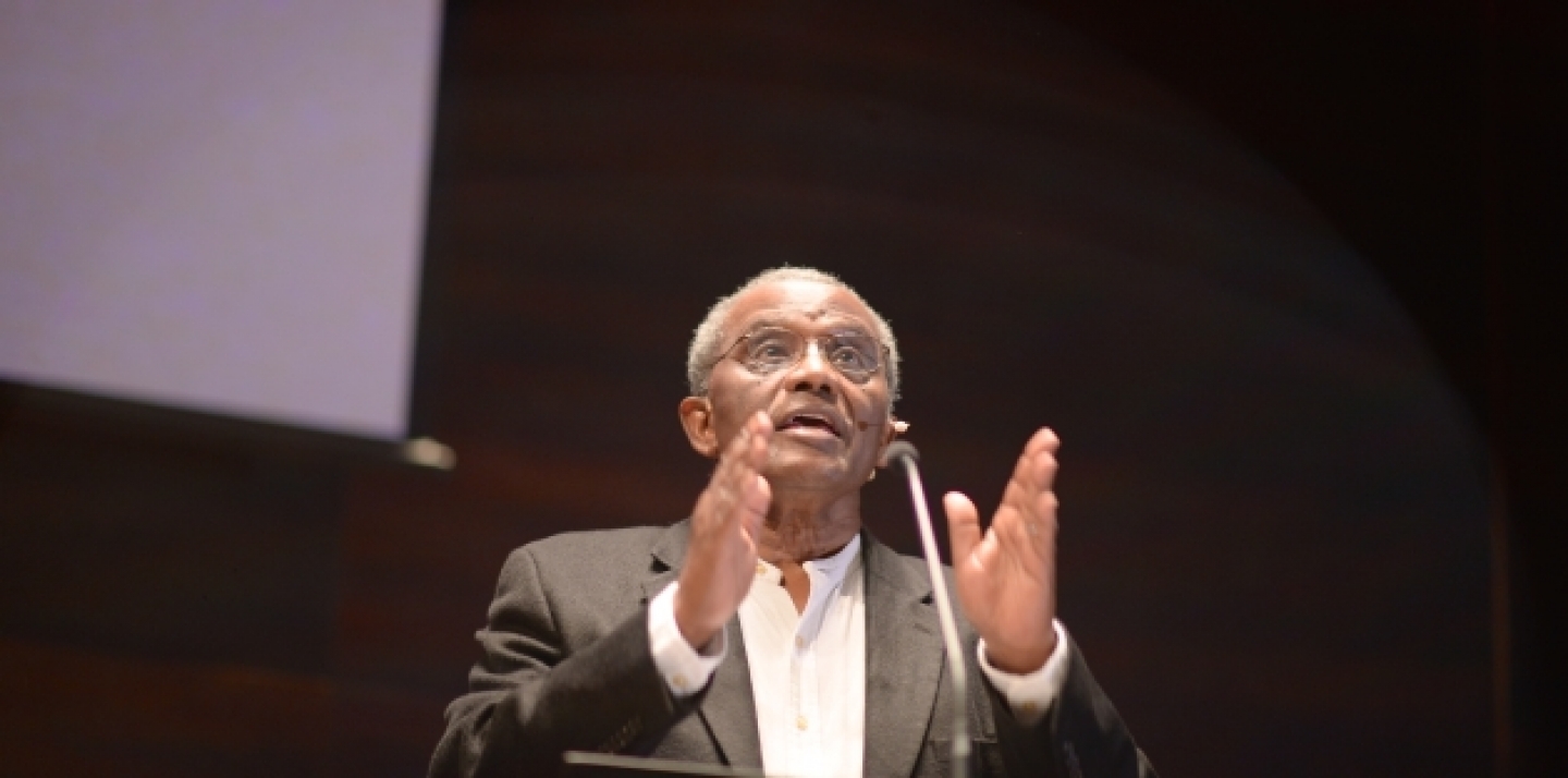 Prof. An-Na'im addresses the large public audience at his lecture. (CIGI/Lisa Malleck)