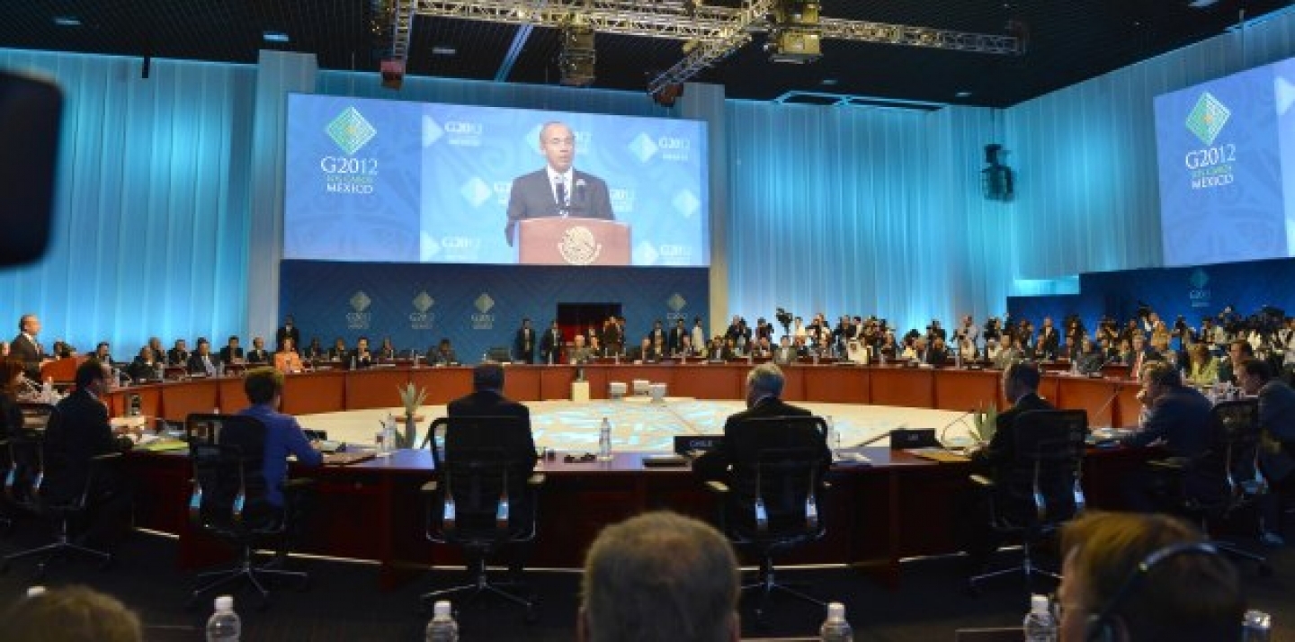 The Mexican president Felipe Calderón opened the first working session of the G-20 summit in Los Cabos. (Peer Grimm/Pool/dapd)