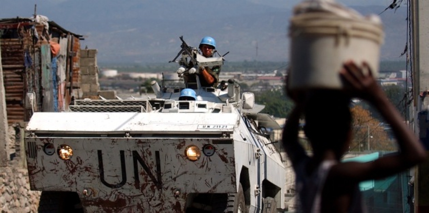 Brazilian U.N. peacekeepers patrol the violence-torn slum of Bel Air in Port-au Prince, Haiti (AP Photo/Kent Gilbert).