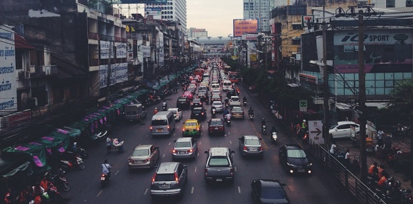 Traffic jam in an Indian city. (Stock Photo: Pixabay/User:Unsplash CCO Public Domain)