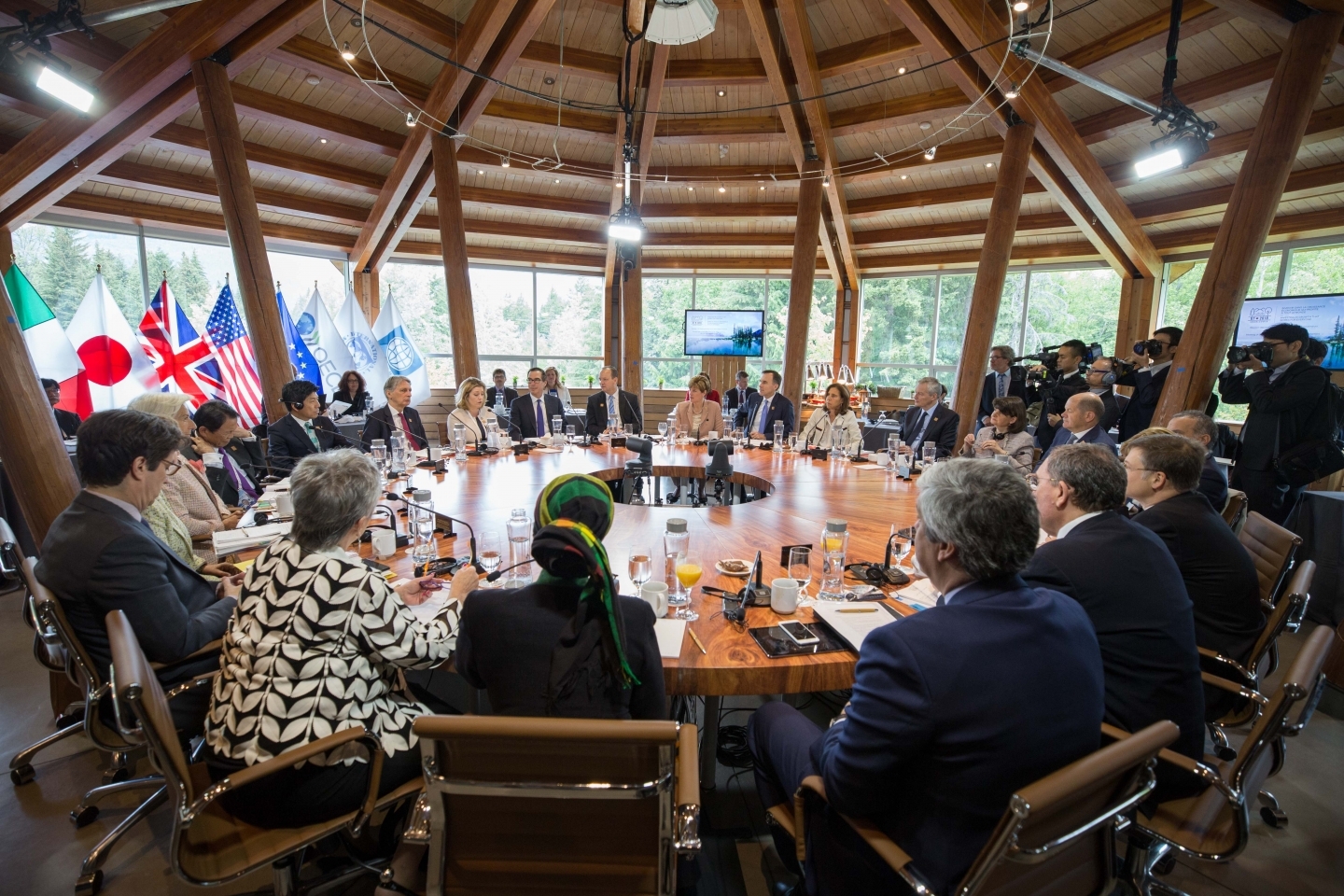 Finance Minister Bill Morneau and Minister of International Development Marie-Claude Bibeau co-host G7 meetings in Whistler (Global Affairs Canada Photo).