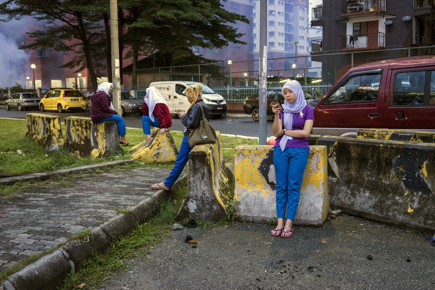 Most of the women migrant workers in the Petaling Jaya neighbourhood are employed at one of several factories in the area producing electronic products. (UN Women/Staton Winter)