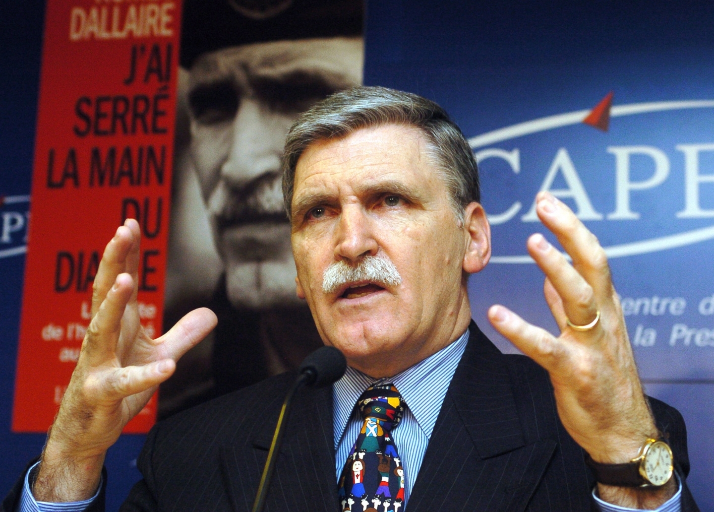 Retired Lieutenant-General Roméo Dallaire at a Paris press conference in February 2004. (AP Photo/Christophe Ena)
