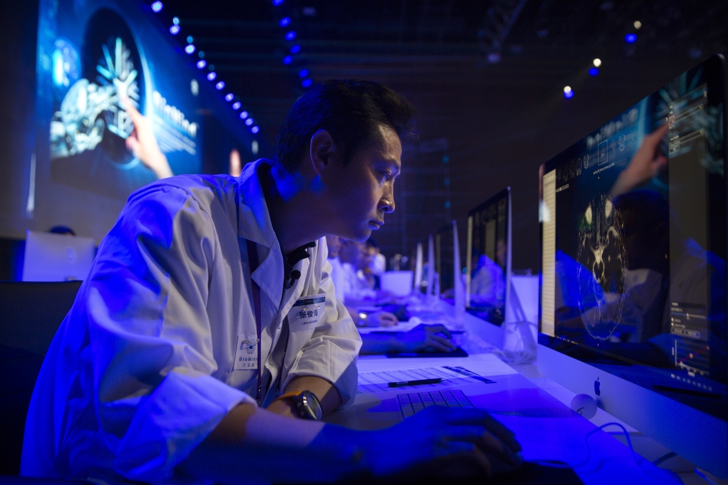 A computer running artificial intelligence software defeated two teams of human doctors in accurately recognizing maladies in magnetic resonance images at the world's first competition in neuroimaging between AI and human experts. (AP Photo/Mark Schiefelbein)