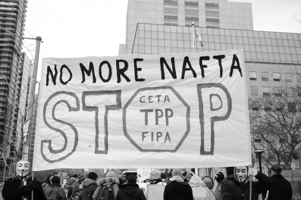 Many citizens feel that global trade agreements negotiated among nation-states do not reflect nor include their input or participation. They exist at a level of government that is disconnected, and perhaps even irrelevant, to the average citizen or economic actor. (Photo: arindambanerjee / Shutterstock.com)