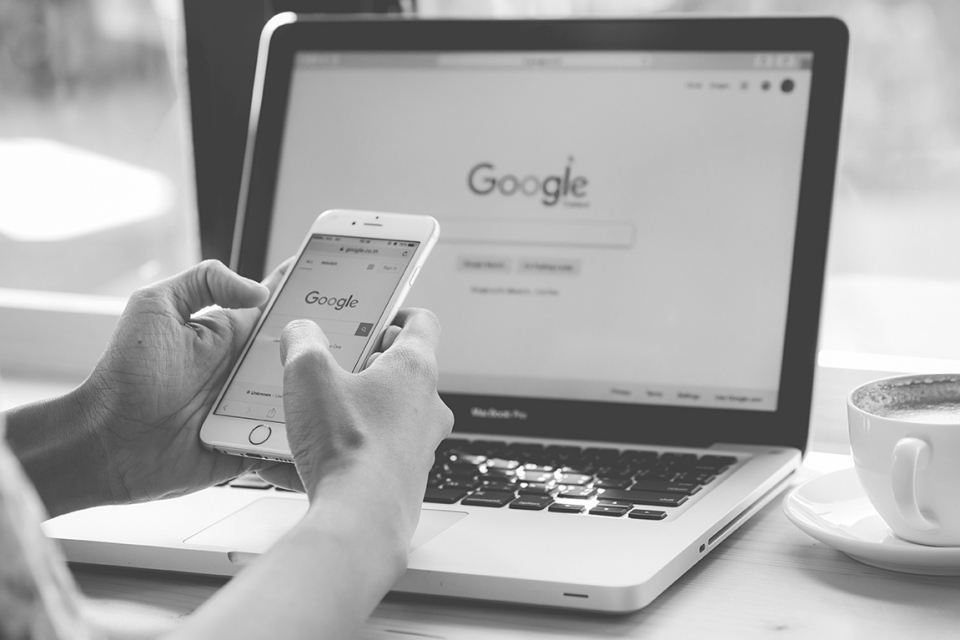 At the end of 2017, Google's market cap was above US$700 billion, while Yahoo's was only US$4.5 billion at the time of its final disposition. The difference between the market capitalization of these two one-time rivals demonstrates the winner-take-most feature. (Photo: Shutterstock.com)