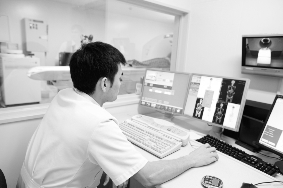 The duty of care with health-care data is high, because if data is leaked, there is no way to “refund” privacy. The data safety issue is preventing the health-care industry from delivering crucial services online; a solution needs to be found. (Photo: Alexander Gatsenko / Shutterstock.com)