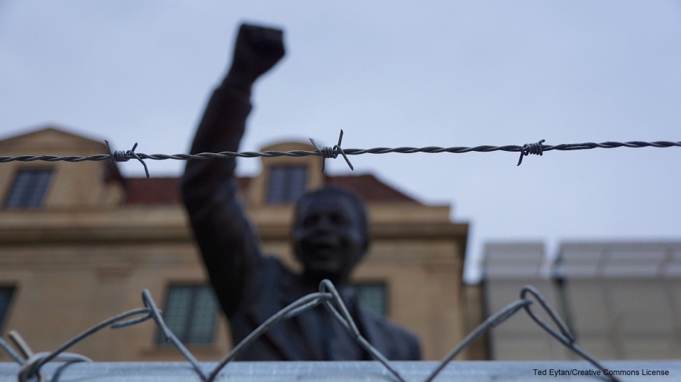 Nelson Mandela Statue, in front of the South African Embassy, in Washington, D.C. (Ted Eytan/Creative Commons License)