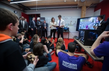 Prime Minister Justin Trudeau helps to officially open the Google offices in Kitchener on January 14, 2016. (PMO Photo/Adam Scotti)