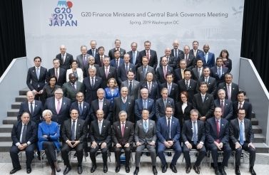 The G20 Finance Ministers and Central Bank Governors pose for a formal family photo at IMF Headquarters during the 2019 IMF/World Bank Spring Meetings April 12, 2019. (IMF Staff Photograph/Stephen Jaffe)