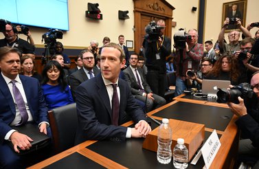 2019-10-23T143655Z_1339942028_MT1USATODAY13556705_RTRMADP_3_FACEBOOK-CEO-MARK-ZUCKERBERG-ARRIVES-TO-TESTIFY-BEFORE-THE.JPG