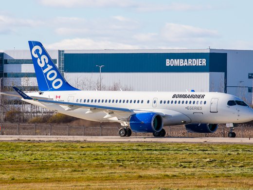 Bombardier cs100 photo by Patrick Cardinal.jpeg