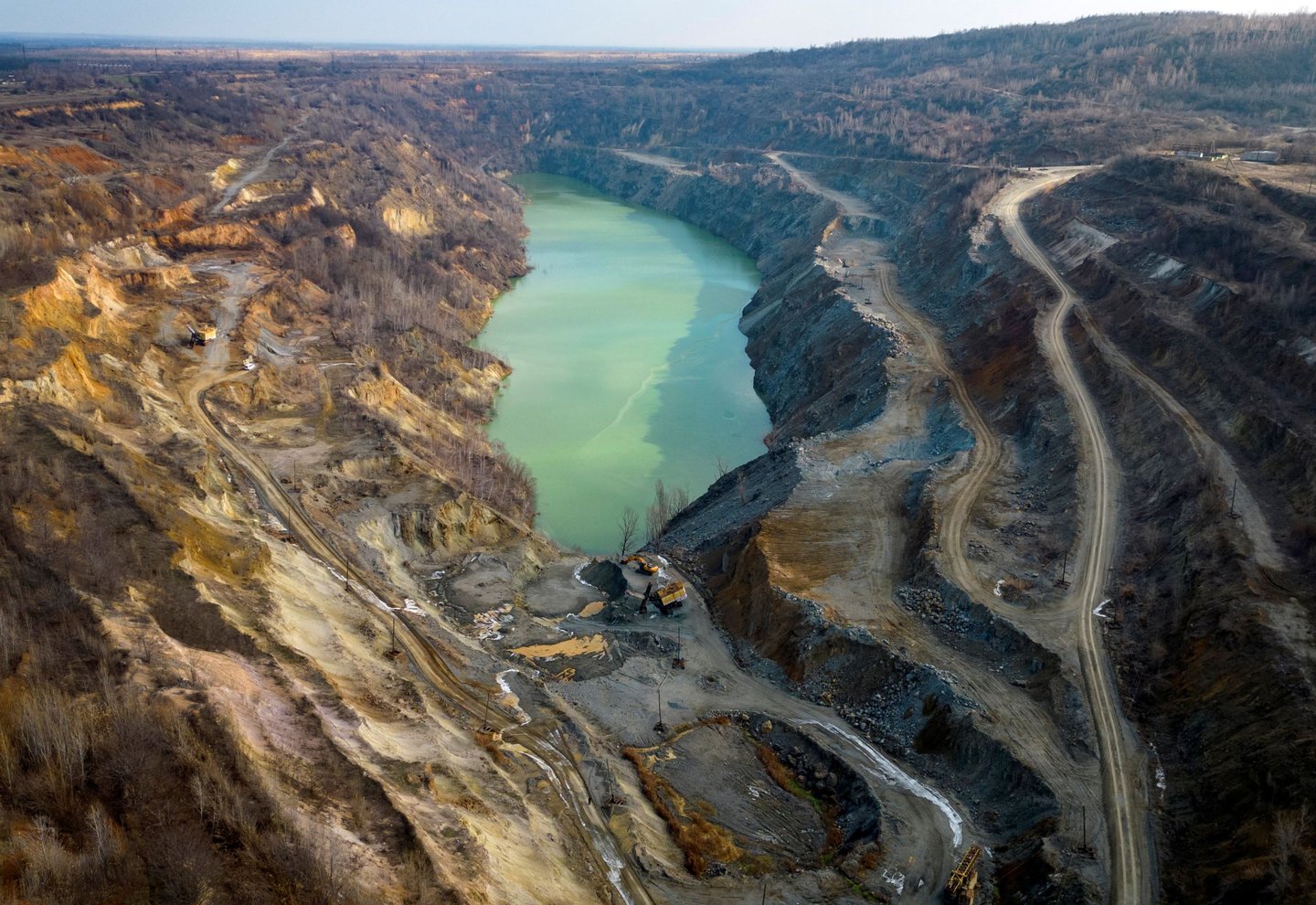Romandash Anna Ukraine deal US trump minerals russia putin