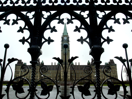 parl2003-11-13T120000Z_1338276512_PBEAHUOMGGS_RTRMADP_3_CANADA.png